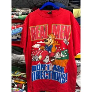 Vintage Sun Sportswear Real Men Don't Ask Directions Bear Red Graphic T-Shirt XL